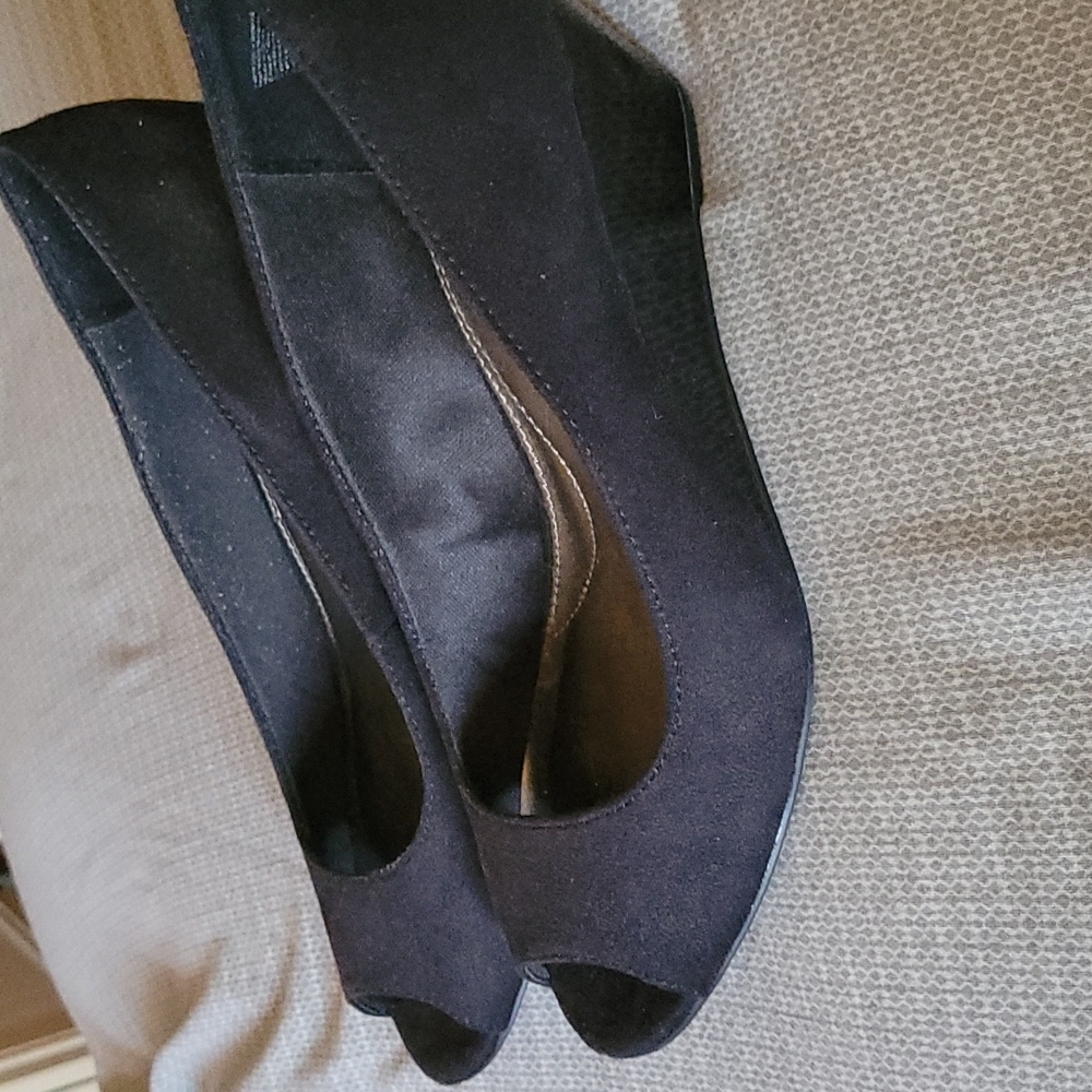 Woman's Shoes